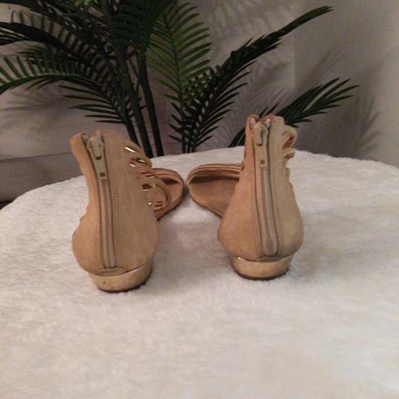 Aldo Nude Sandals - Picture 3 of 3